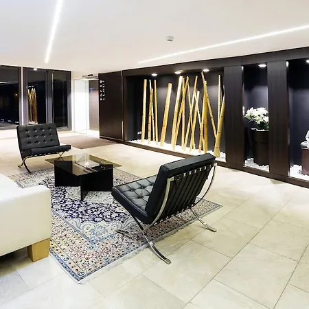 Anyos Park Apartmán